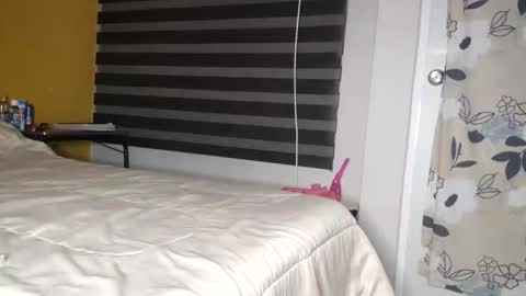 BECKY BOO  online show from 04/24/26, 01:19