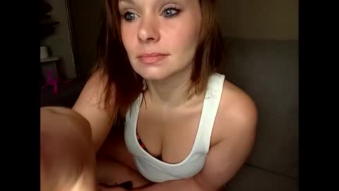 Snapshot of becky2994 chatting on 05/17/26, 01:03 BECKY BOO online show from 05/17/26, 01:03