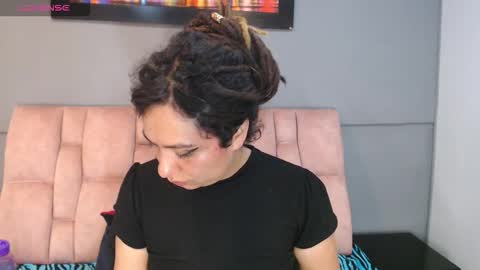 Becky online show from 10/31/25, 04:02