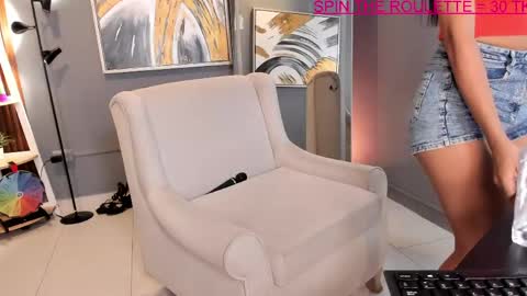 Snapshot of becky_vega chatting on 05/02/26, 10:53 Victoria online show from 05/02/26, 10:53