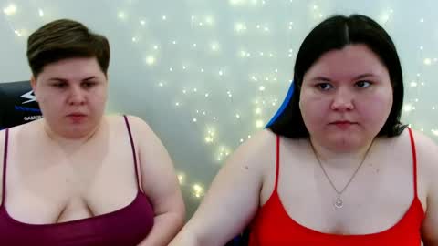 BeckyAndEllen online show from 04/15/26, 04:25