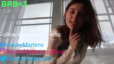 Snapshot of beckymartens chatting on 01/19/25, 04:33 BeckyMartens come join me on    while im offline here  online show from 01/19/25, 04:33