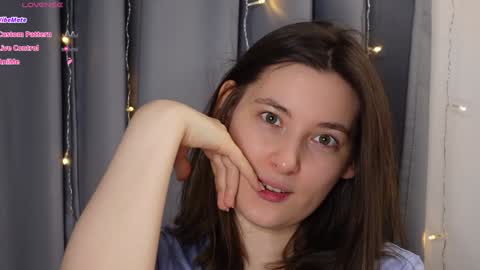 Snapshot of beckymartens chatting on 10/25/25, 02:30 BeckyMartens come join me on    while im offline here  online show from 10/25/25, 02:30