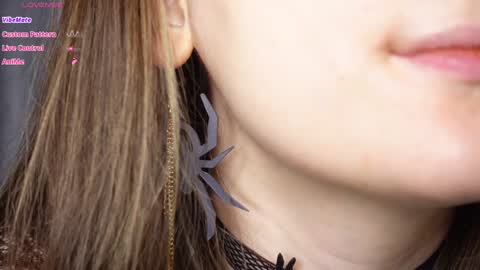 BeckyMartens come join me on    while im offline here  online show from 10/31/25, 02:45