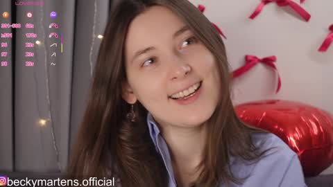 Snapshot of beckymartens chatting on 02/13/26, 04:19 BeckyMartens come join me on while im offline here online show from 02/13/26, 04:19