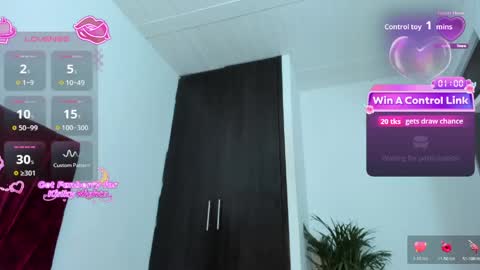 beckyrogue_44 online show from 05/05/26, 09:17