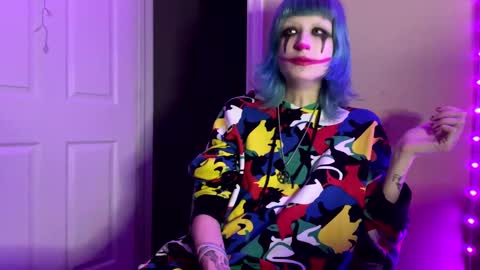 Snapshot of beckytheclown chatting on 12/09/24, 08:33 Beckytheclown online show from 12/09/24, 08:33