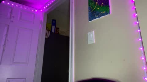 Snapshot of beckytheclown chatting on 01/26/25, 02:03 Beckytheclown online show from 01/26/25, 02:03