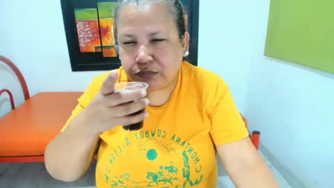 beckyummys online show from 03/05/25, 12:11