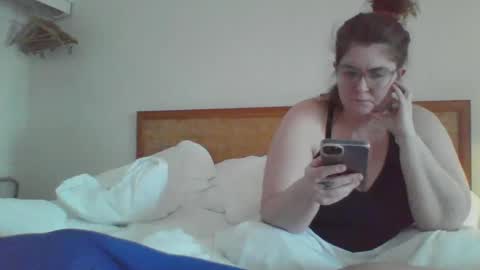 Snapshot of bedbandits chatting on 02/22/25, 01:13 Bedbandits69 online show from 02/22/25, 01:13