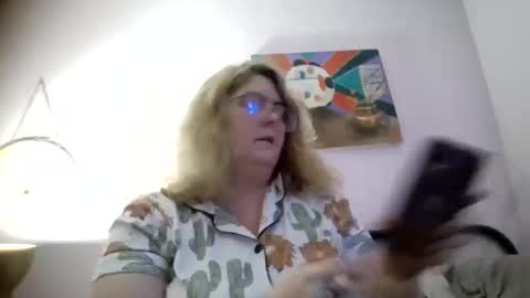 Snapshot of bedbandits chatting on 10/18/25, 12:24 Bedbandits69 online show from 10/18/25, 12:24