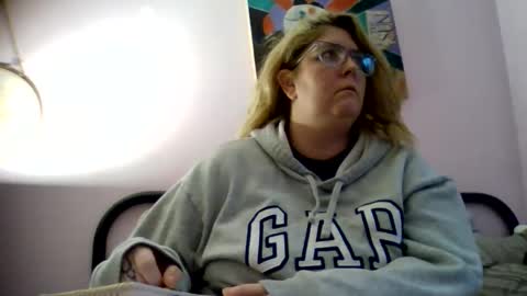 Snapshot of bedbandits chatting on 10/29/25, 08:54 Bedbandits69 online show from 10/29/25, 08:54