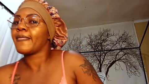 beencee2 online show from 12/29/24, 03:33