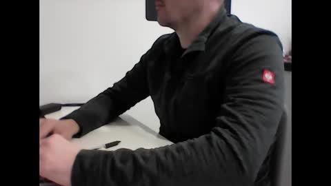 beenee3 online show from 02/20/26, 06:59