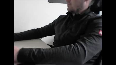 beenee3 online show from 03/27/26, 07:14