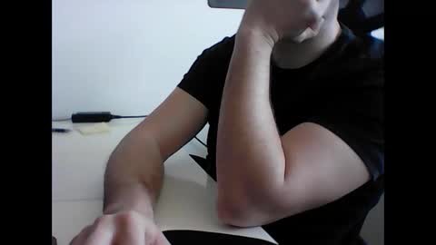 beenee3 online show from 04/03/26, 08:56