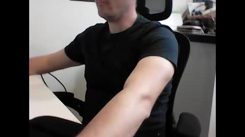 beenee3 online show from 04/14/26, 07:14