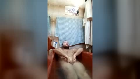 Snapshot of beennudeislife chatting on 07/13/26, 07:11 beennudeislife online show from 07/13/26, 07:11