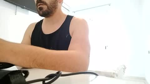 beerman198710 online show from 02/17/25, 09:24