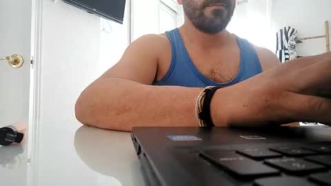 beerman198710 online show from 02/20/25, 02:24