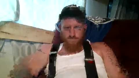 Snapshot of begme88 chatting on 09/22/25, 01:02 begme88 online show from 09/22/25, 01:02