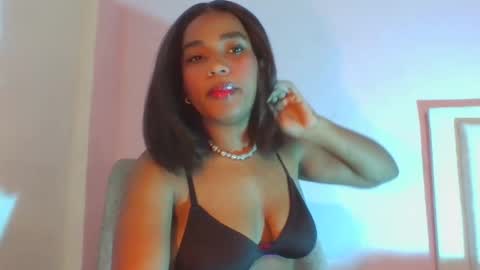 Behla Rouseh online show from 04/15/26, 10:54