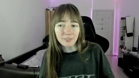 bekka online show from 12/17/25, 04:02