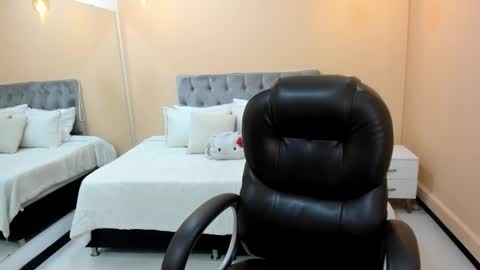 Bela online show from 03/31/26, 01:11