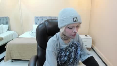 Bela online show from 04/01/26, 07:55