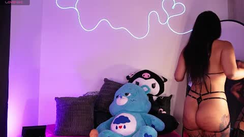Snapshot of bela_palmer chatting on 06/28/26, 03:56 Bela Palmer online show from 06/28/26, 03:56
