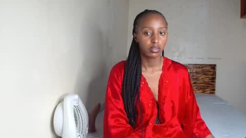 Snapshot of bela_violet chatting on 11/19/25, 07:41 bela_violet online show from 11/19/25, 07:41