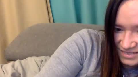 belajulia online show from 10/03/25, 03:09