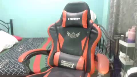 Tezza online show from 11/13/25, 11:25