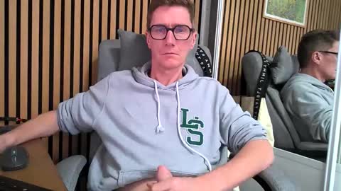 SexFriendFrance online show from 02/27/26, 01:00