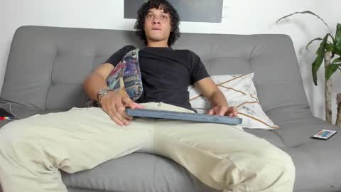 Snapshot of belamiramil chatting on 03/09/25, 07:37 independent model online show from 03/09/25, 07:37