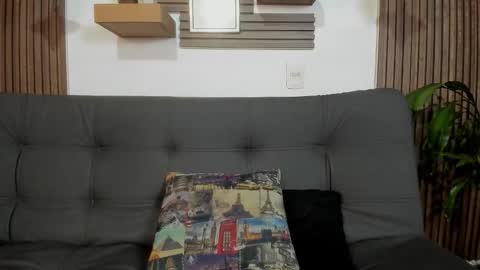 Snapshot of belamiramil chatting on 10/19/25, 12:00 independent model online show from 10/19/25, 12:00