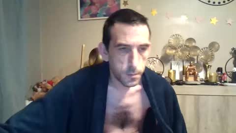 Snapshot of belgianboy33 chatting on 09/20/25, 04:24 Dreamcock online show from 09/20/25, 04:24