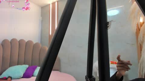 Belkilima  online show from 11/03/25, 08:10