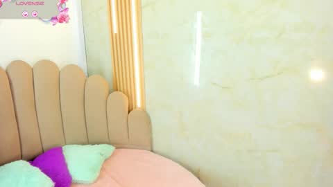 Belkilima  online show from 11/23/25, 01:33