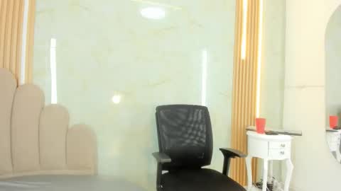 Belkilima  online show from 03/19/26, 08:02