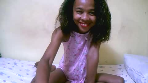 Snapshot of bella193999 chatting on 12/08/24, 03:53 bella193999 online show from 12/08/24, 03:53