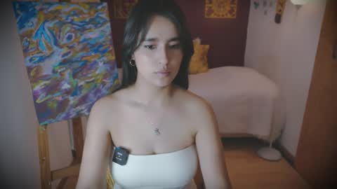 Bella 669 online show from 12/01/25, 12:04