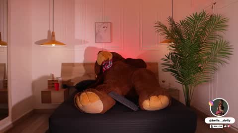    online show from 10/31/25, 11:22