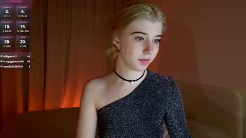 Snapshot of bella_amoury chatting on 05/12/26, 07:22 Bella online show from 05/12/26, 07:22