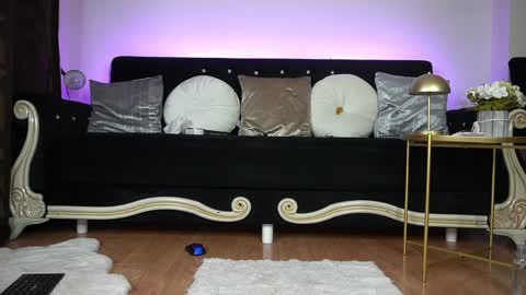 Emma  Bella online show from 03/06/25, 11:31