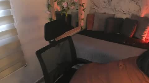 Dessi  online show from 05/09/26, 01:27