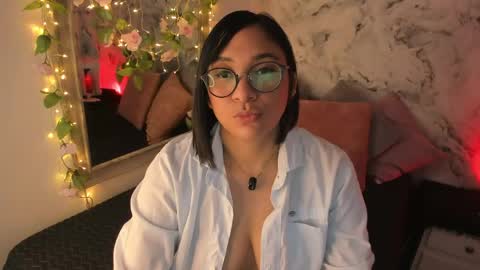 Dessi  online show from 05/26/26, 01:18