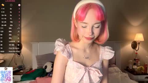 Jane online show from 10/20/25, 06:19