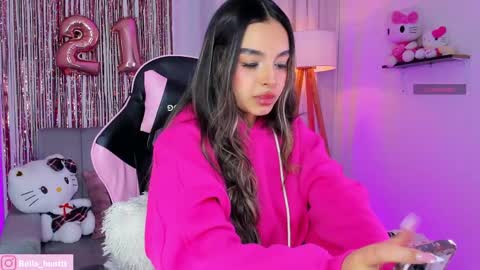 Snapshot of bella_hunteer chatting on 05/11/26, 02:39 bella igbella hunttt online show from 05/11/26, 02:39