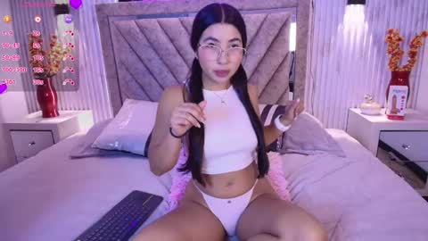bella_martini_ online show from 04/20/26, 01:03